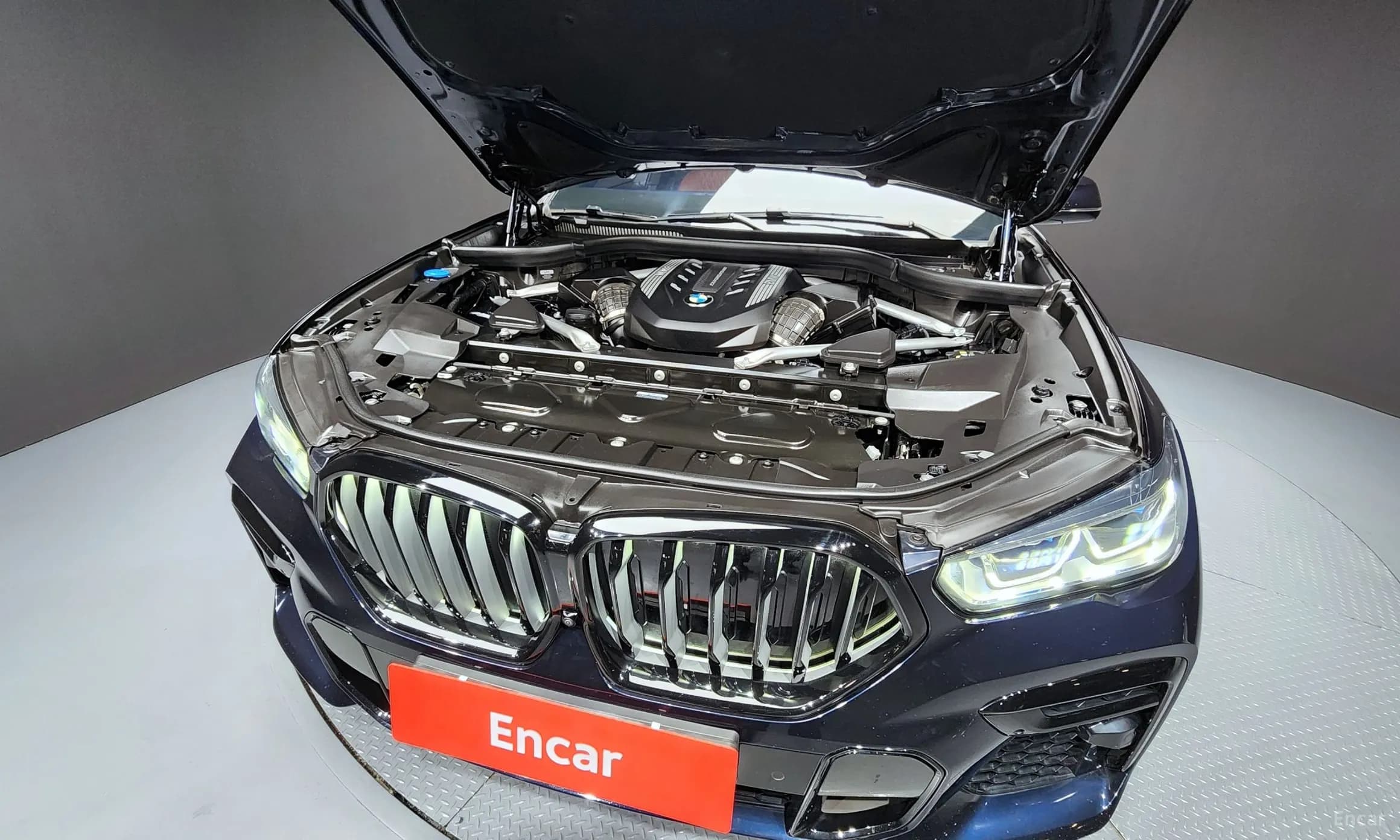 X6 (G06)