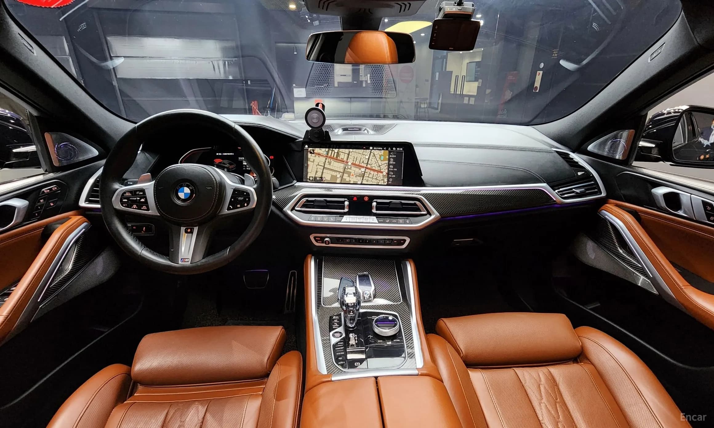 X6 (G06)