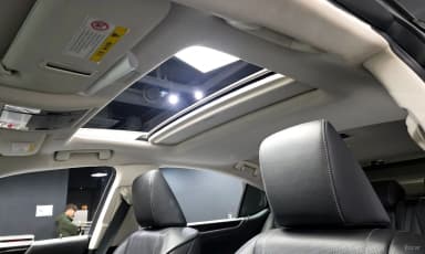 ES300h 7th Generation