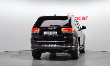 Grand Cherokee