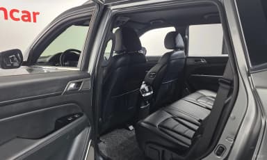 G4 Rexton