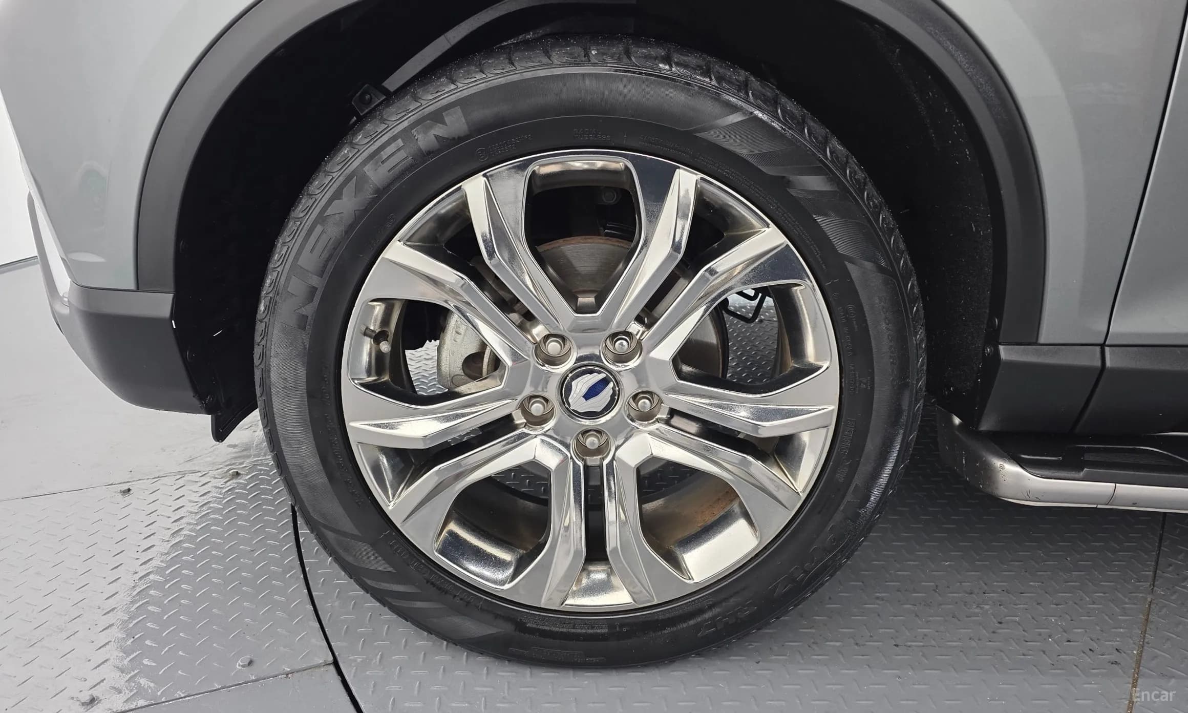G4 Rexton