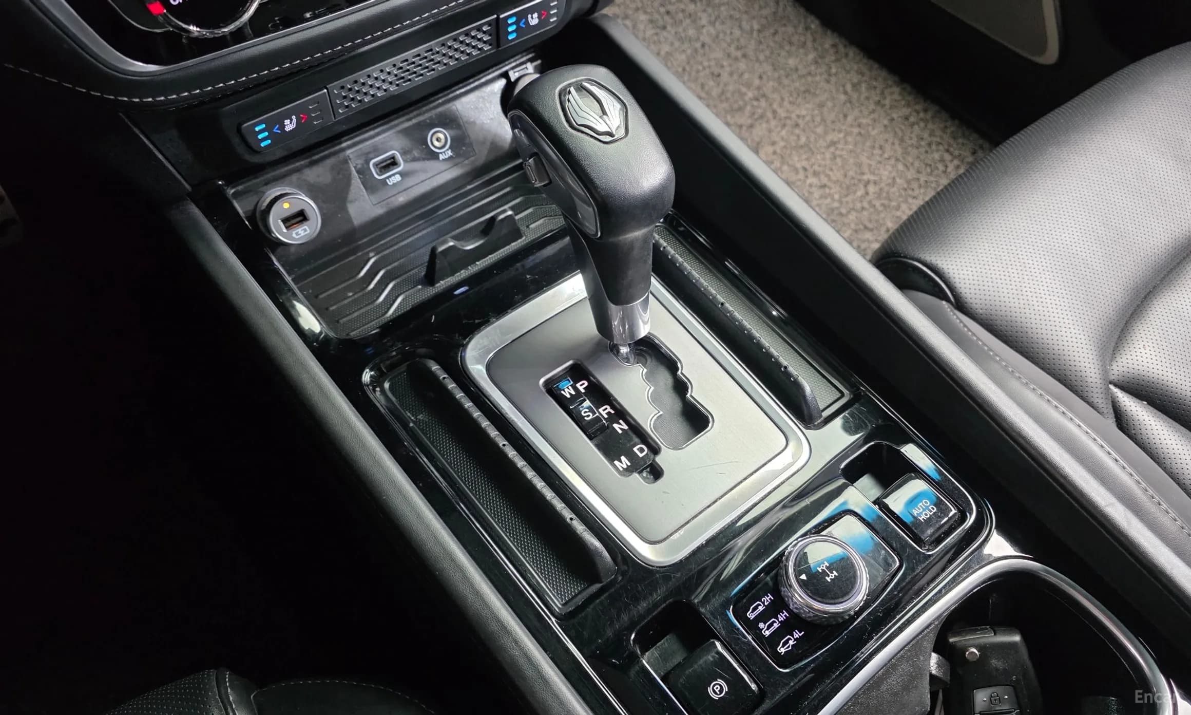 G4 Rexton