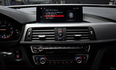 Series 4 (F32)