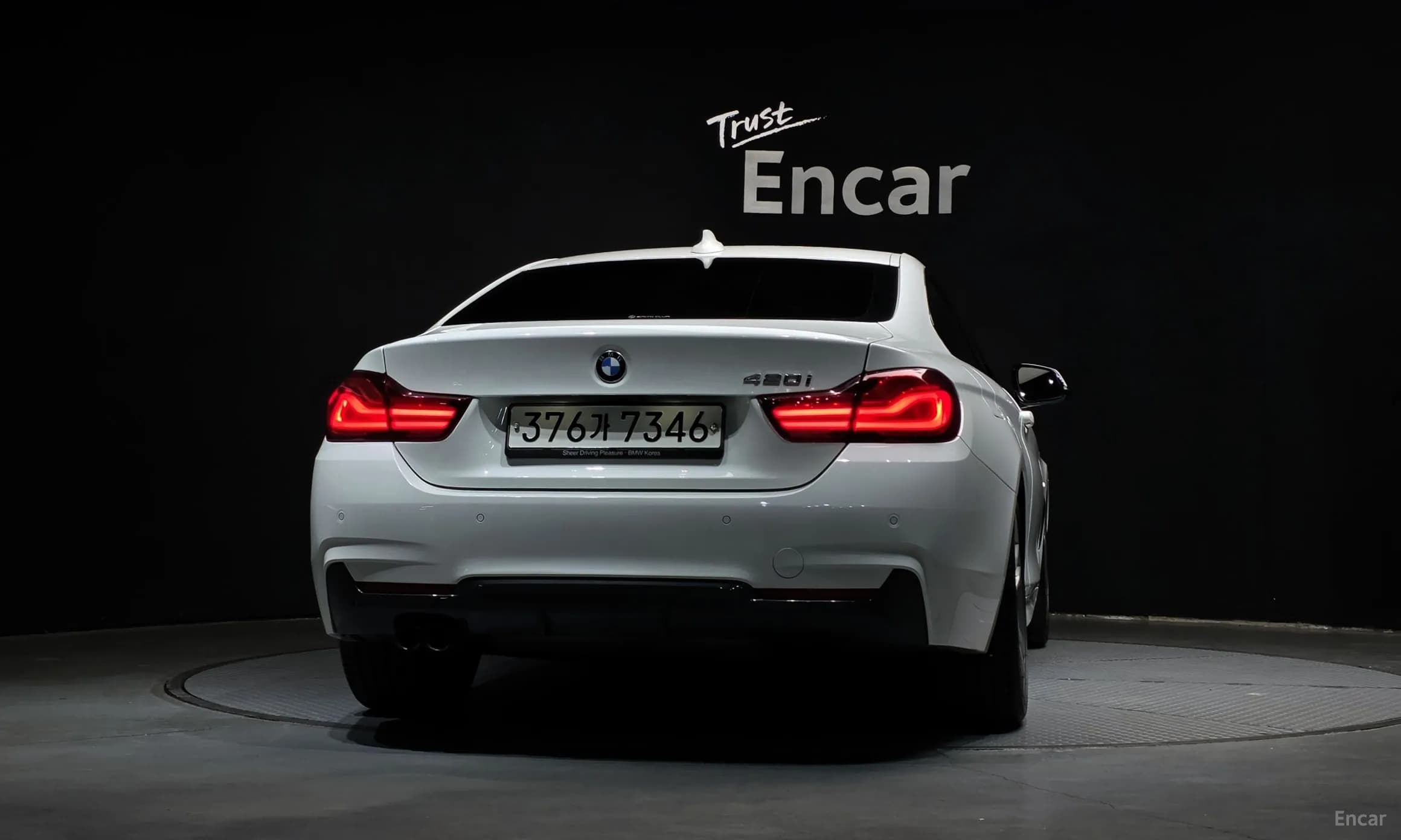 Series 4 (F32)