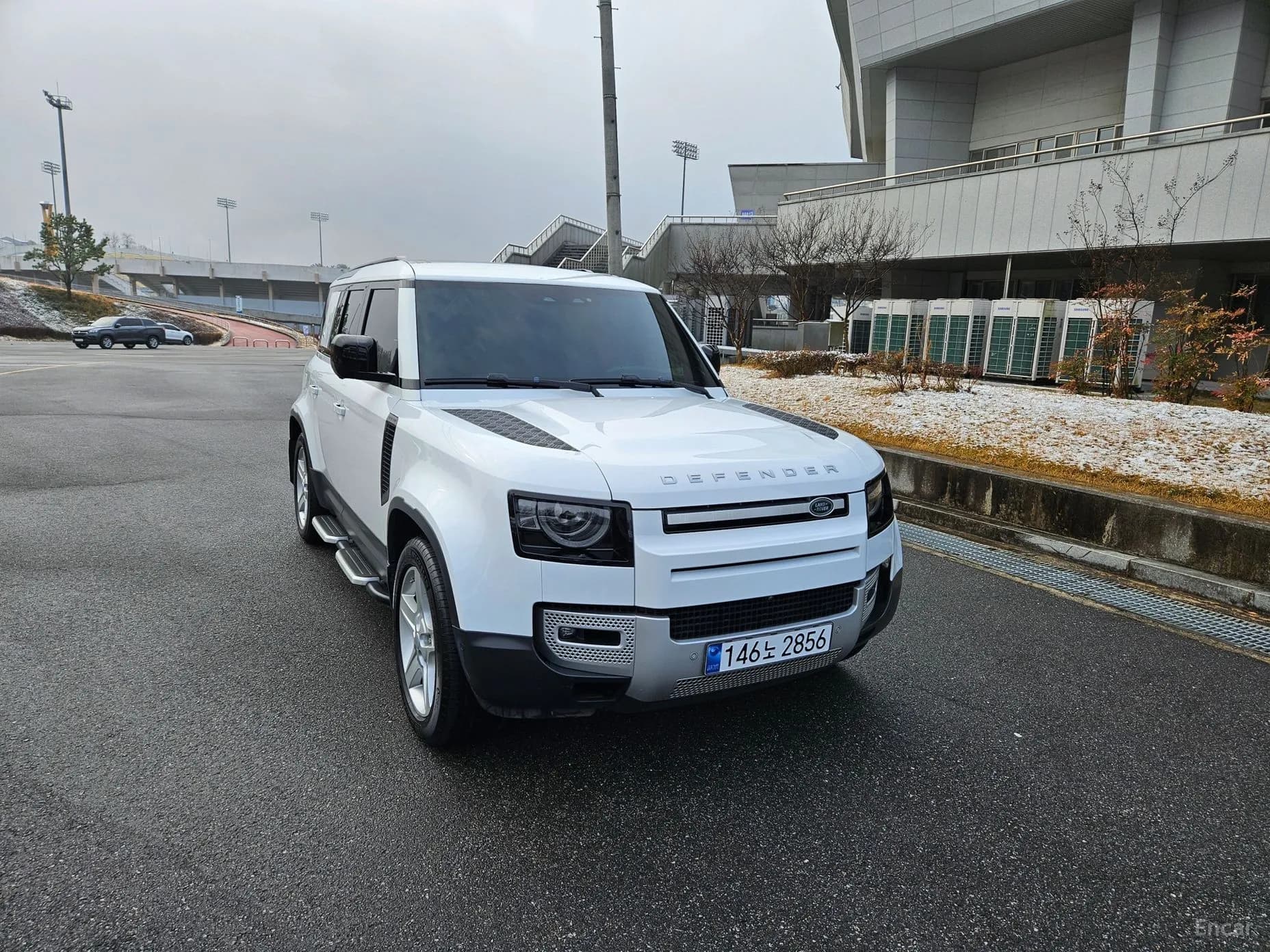 Defender (L663)