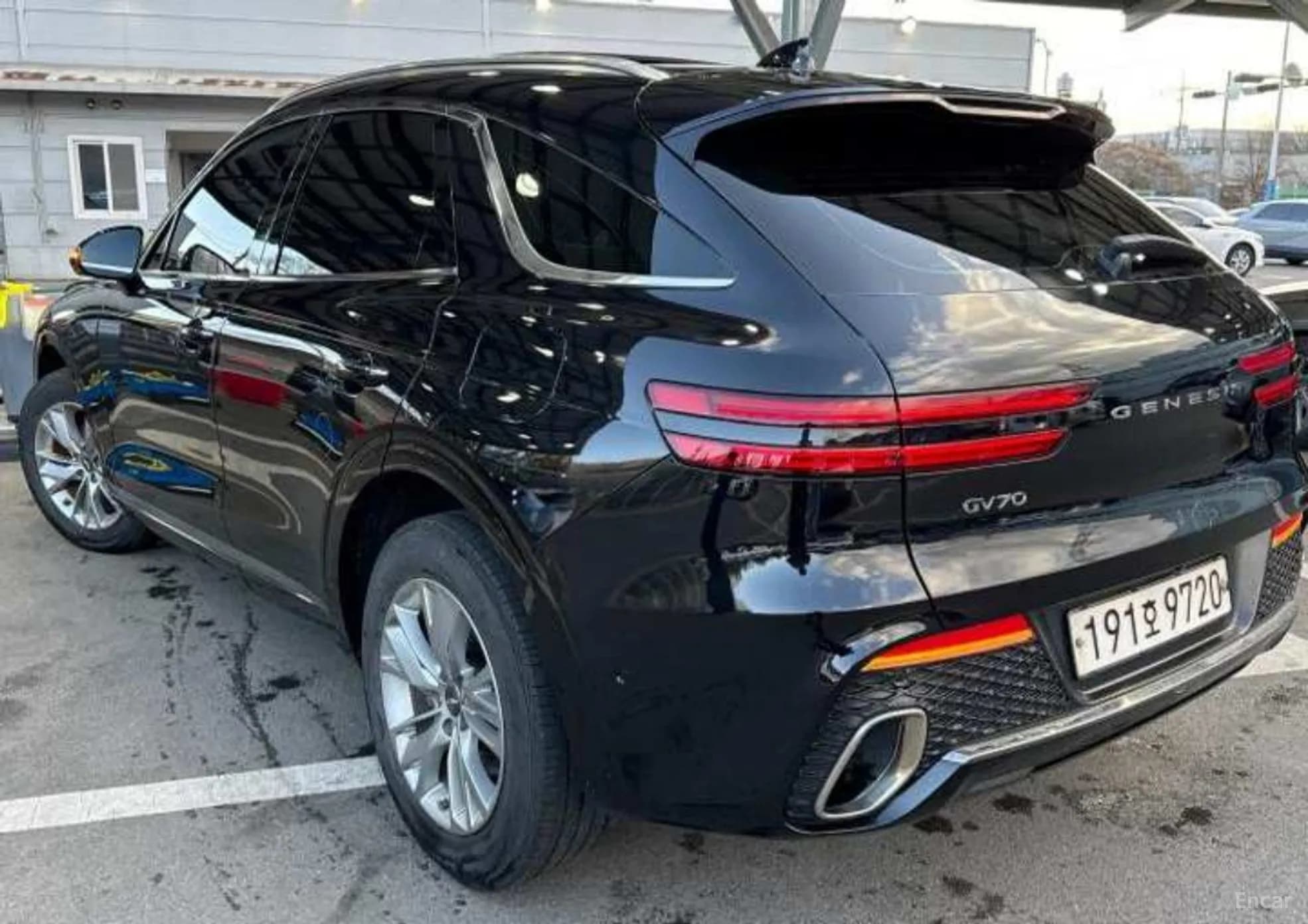 GV70