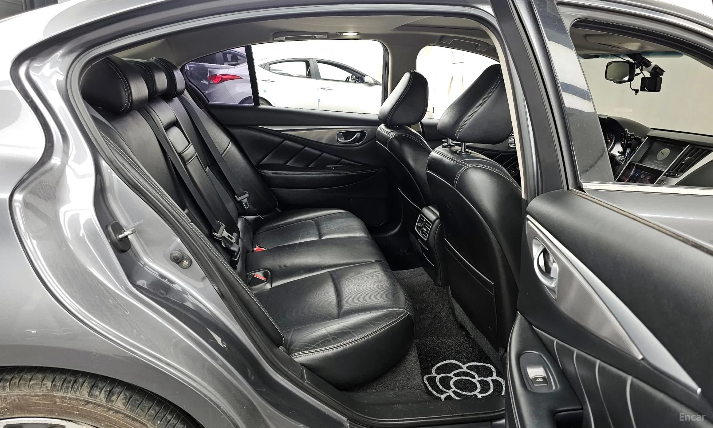 Q50