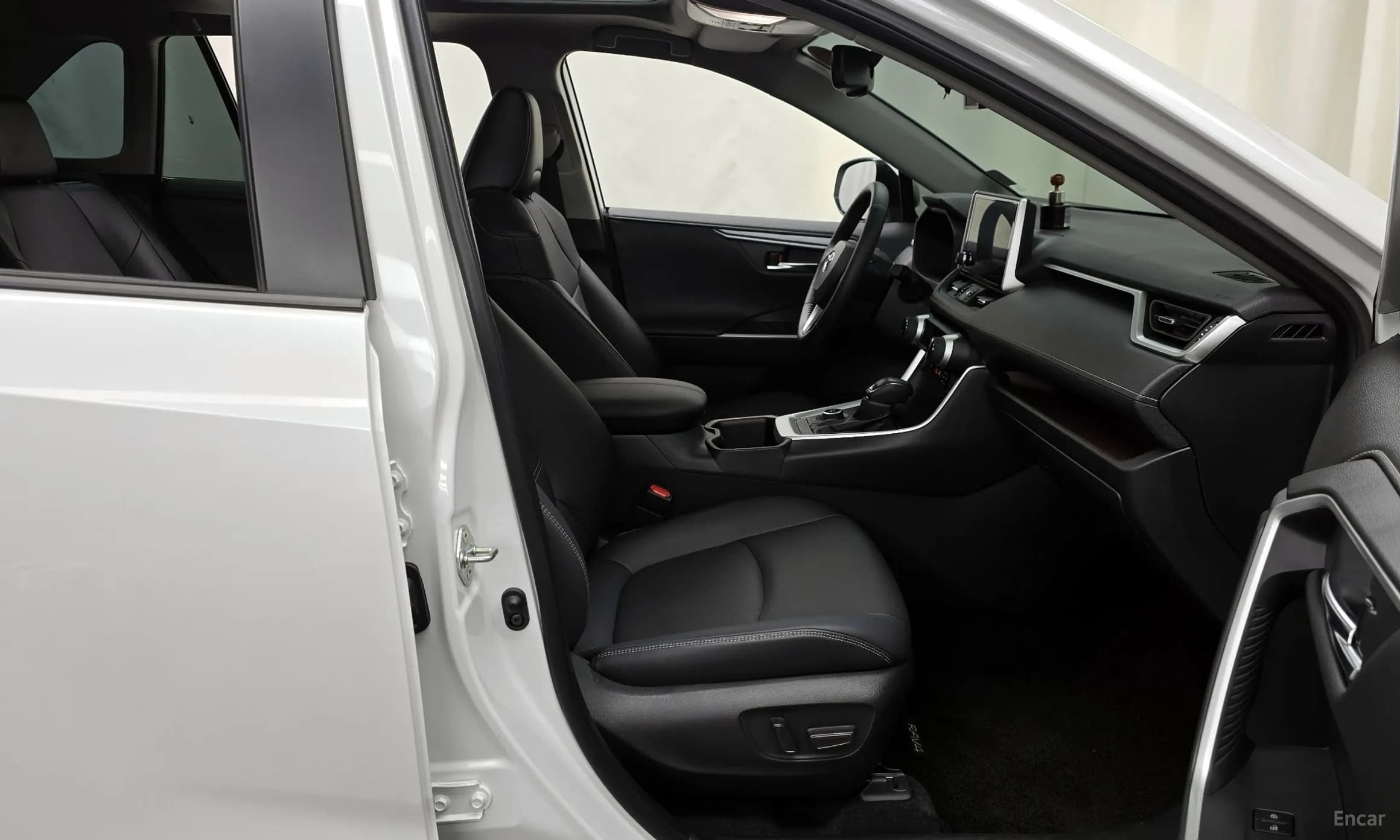 RAV4 5th Generation
