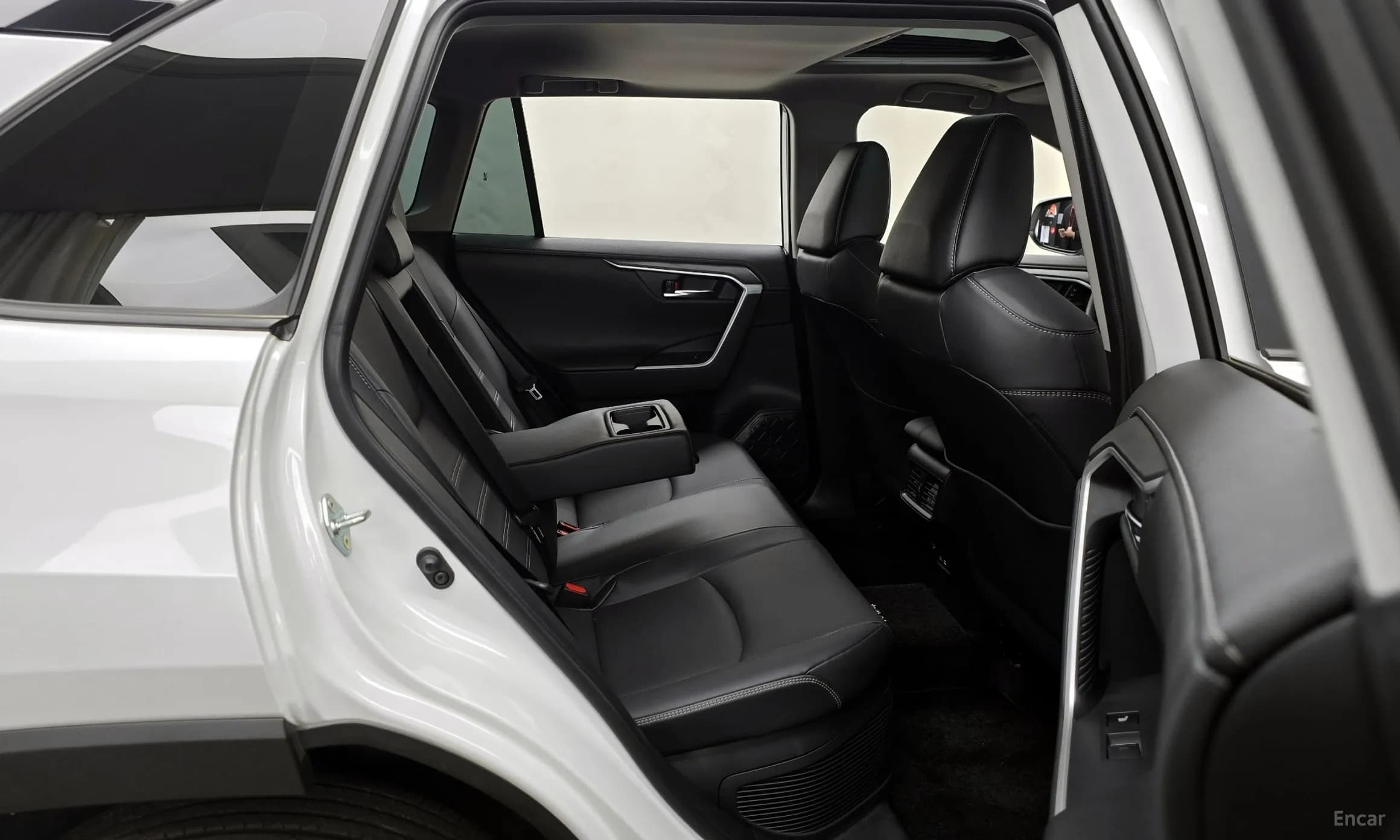 RAV4 5th Generation
