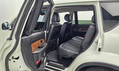 Rexton W
