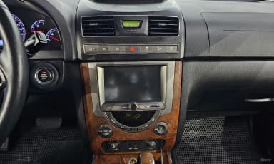 Rexton W