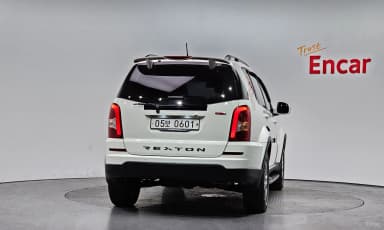 Rexton W