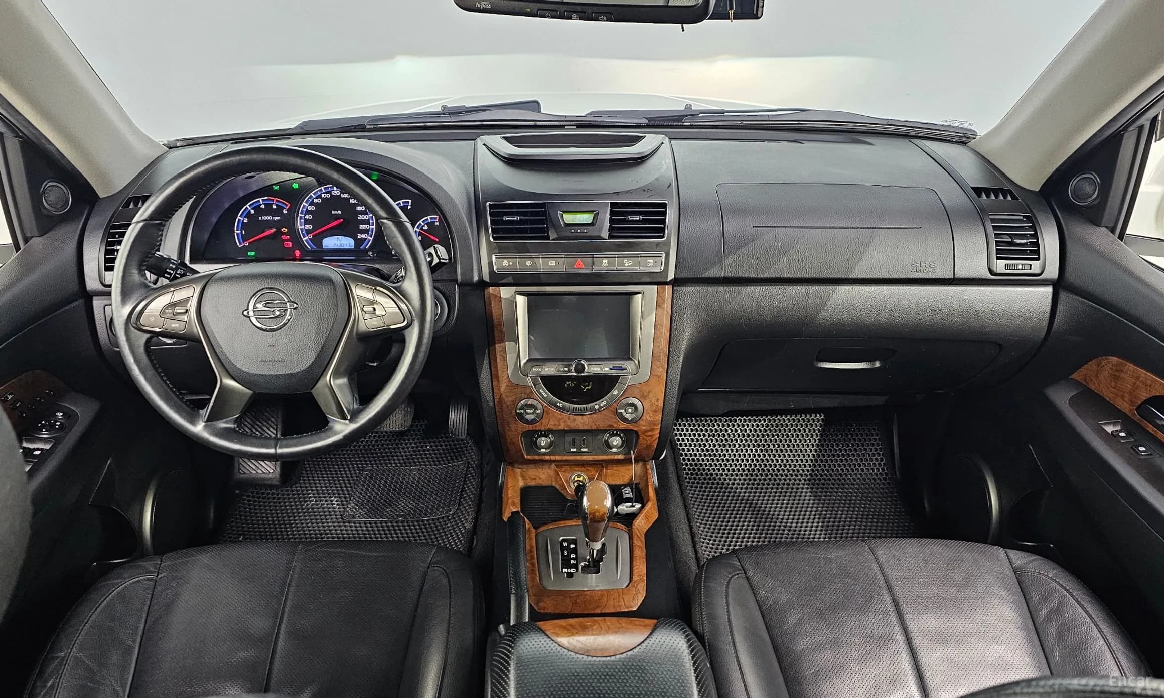 Rexton W
