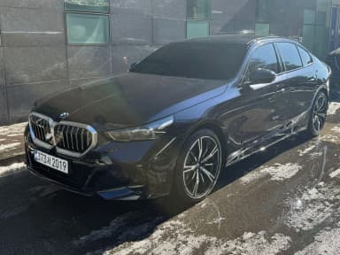 5 Series (G60)