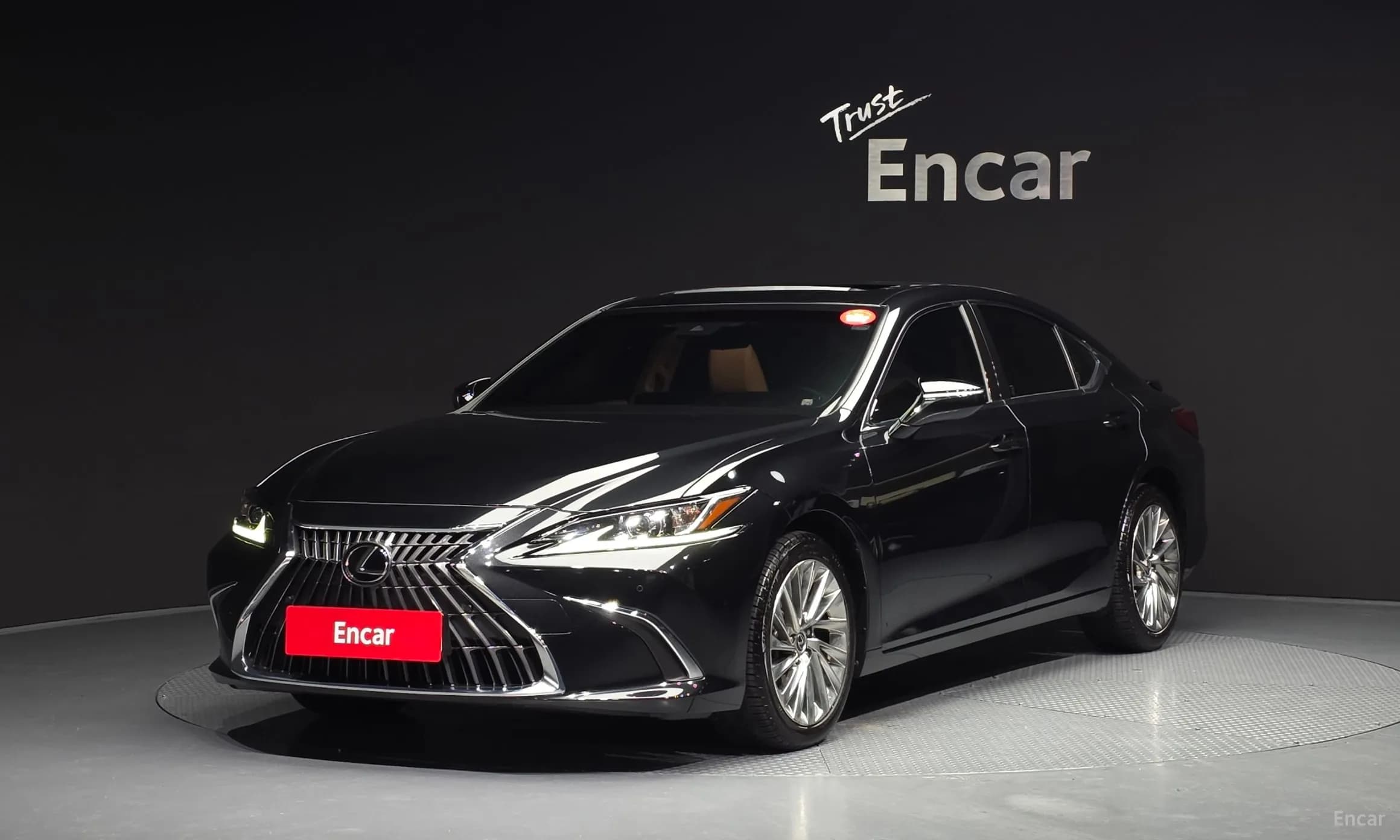 ES300h 7th Generation