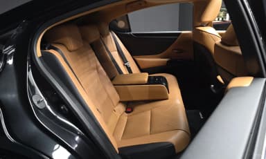 ES300h 7th Generation