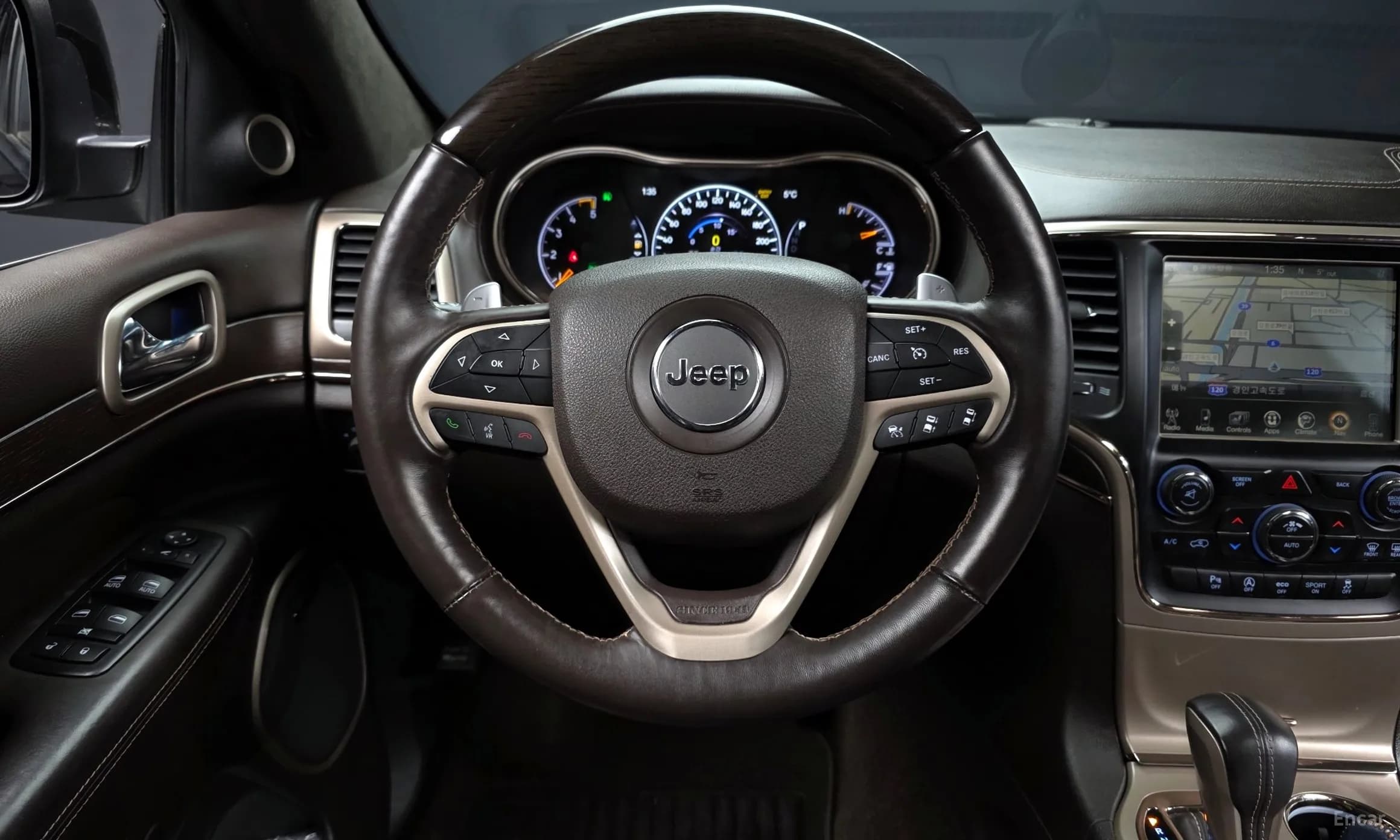 Grand Cherokee