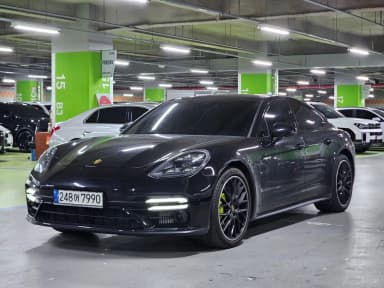 Panamera (971)