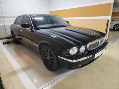 XJ-8