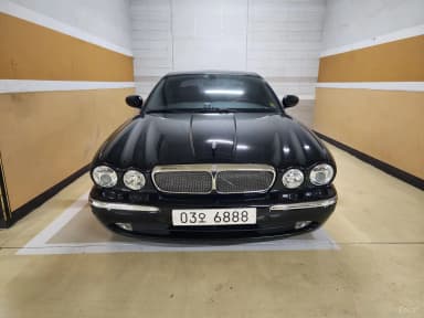 XJ-8