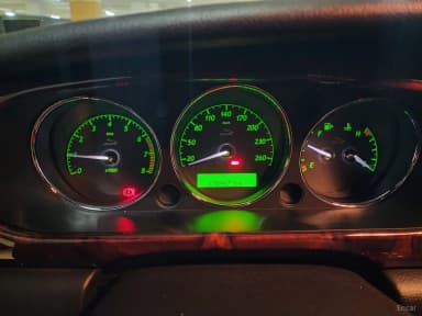 XJ-8