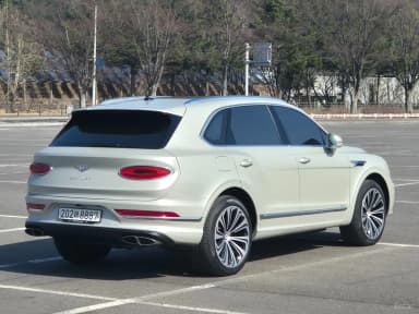 Bentayga