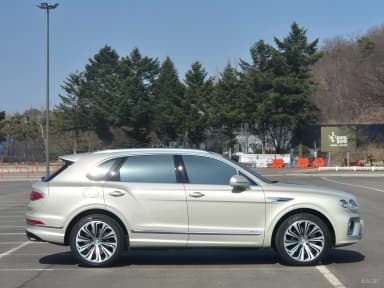 Bentayga