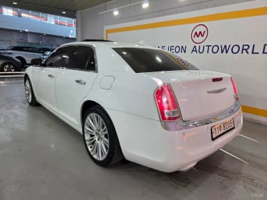 The New 300C