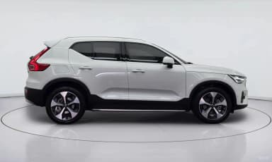 XC40