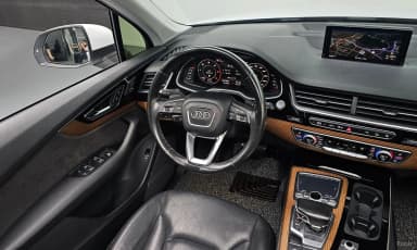 Q7 (4M)