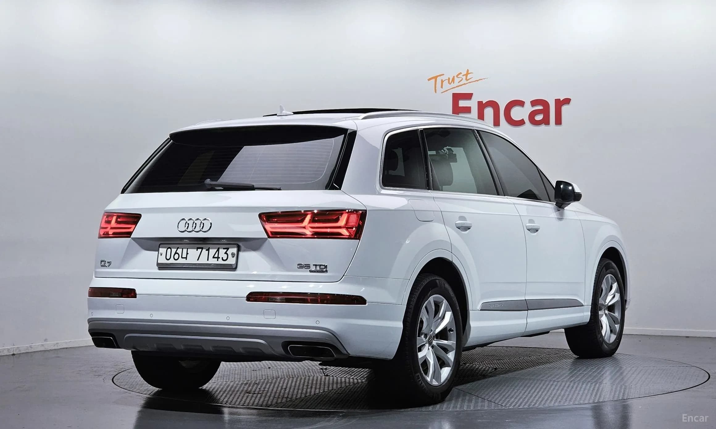 Q7 (4M)