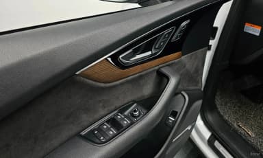 Q7 (4M)