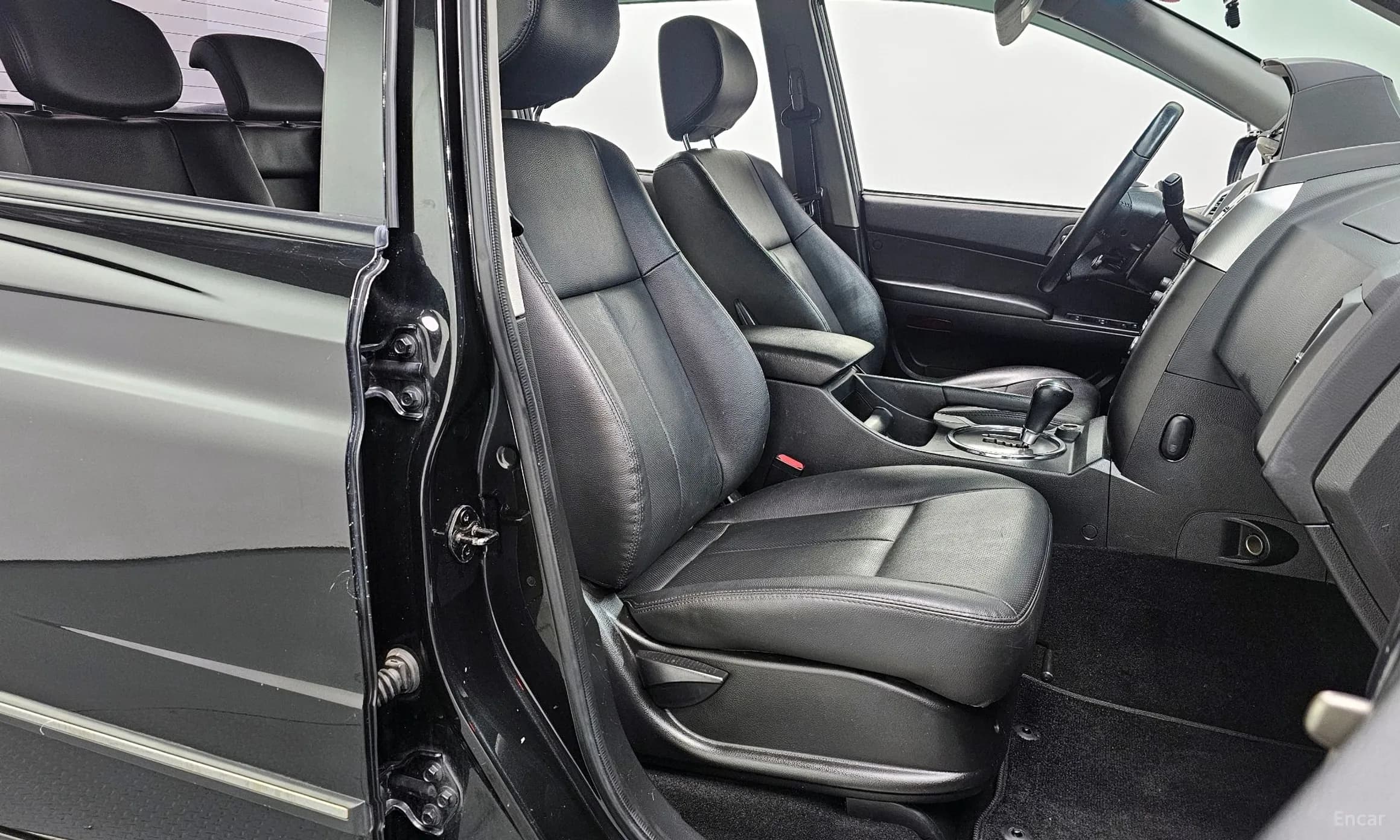 Korando Sports