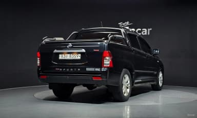 Korando Sports