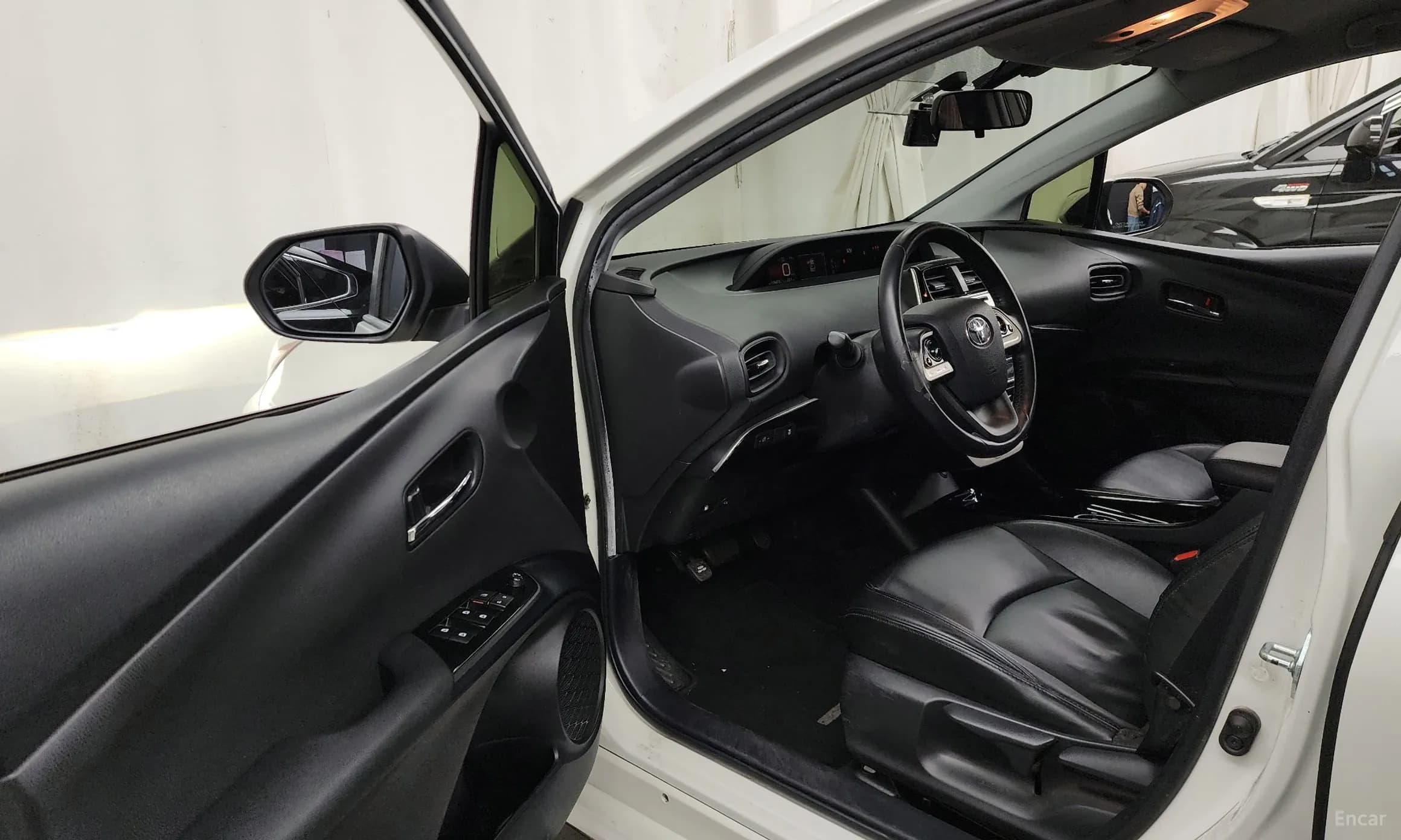 Prius 4th Generation