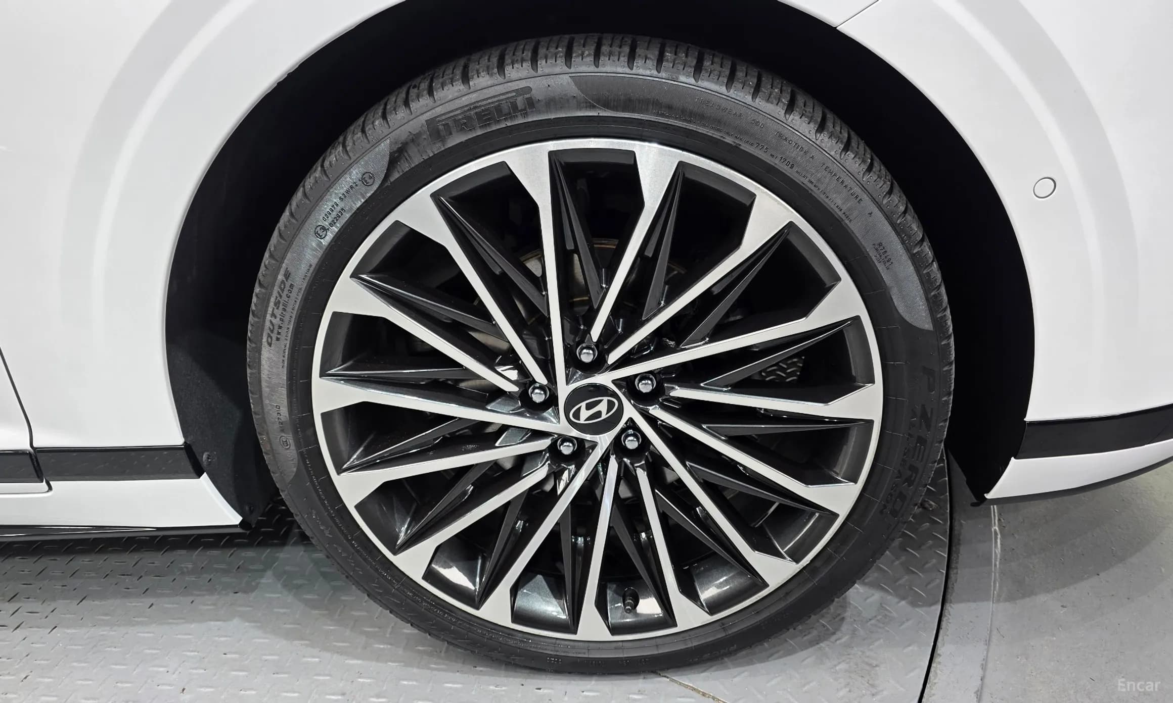 Grandeur Hybrid (GN7)