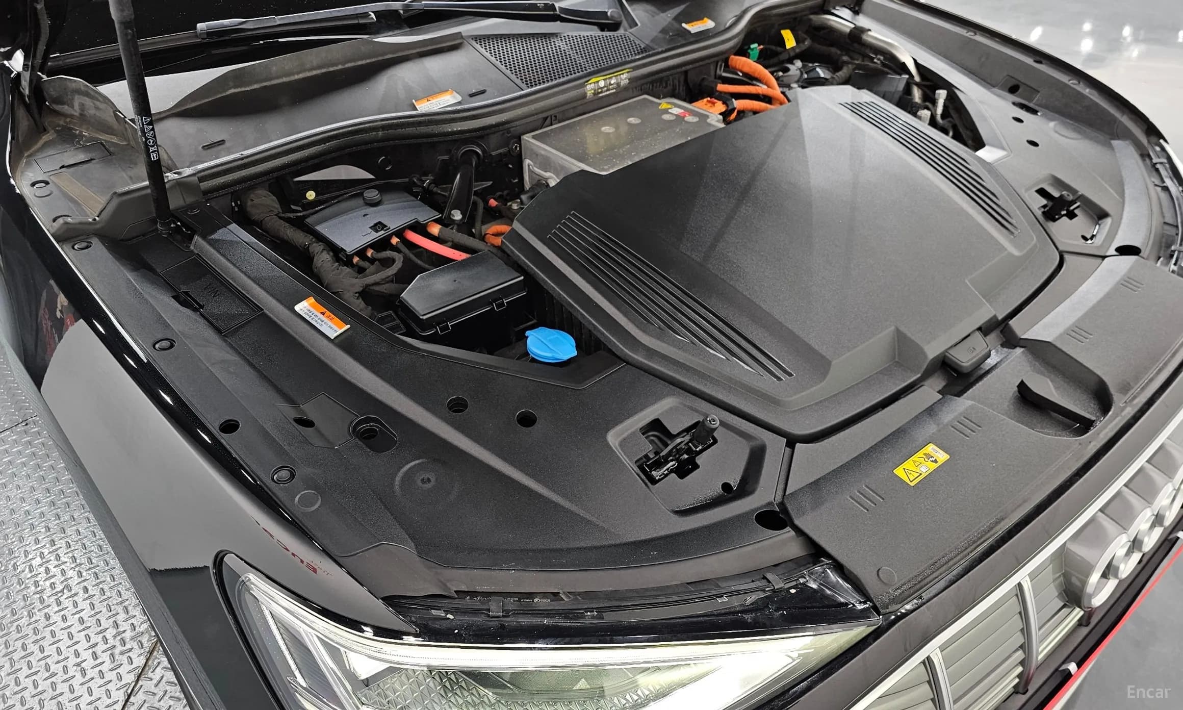 e-tron
