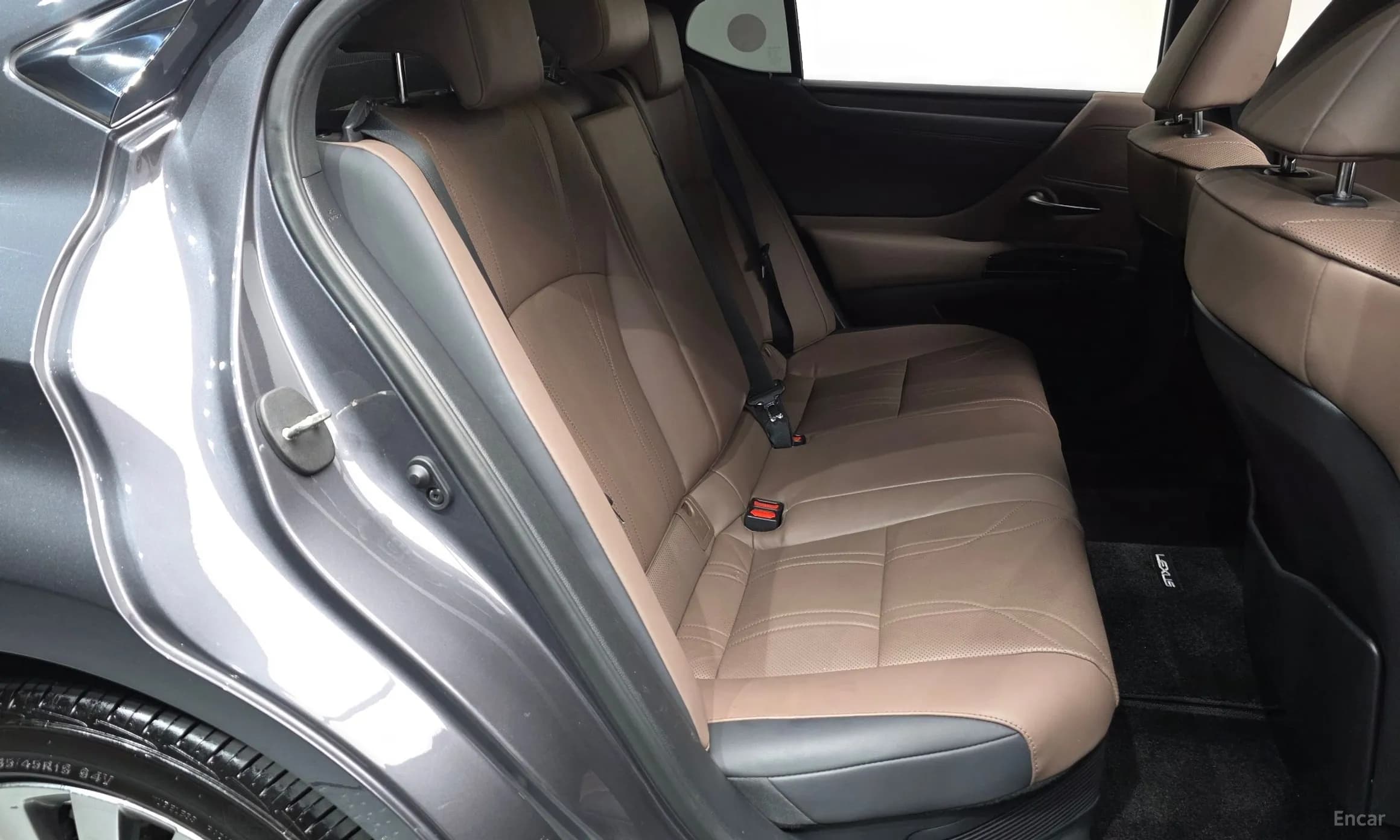 ES300h 7th Generation