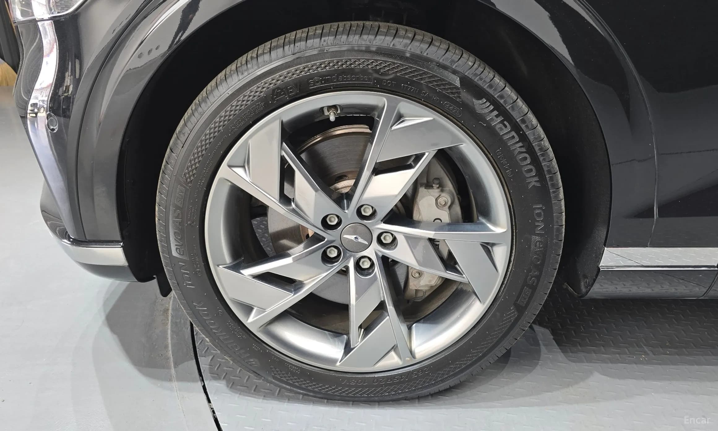 Electrified GV70