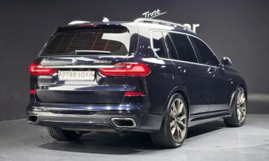 X7 (G07)