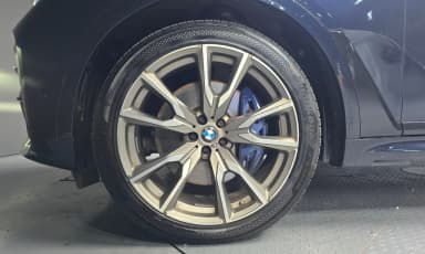 X7 (G07)