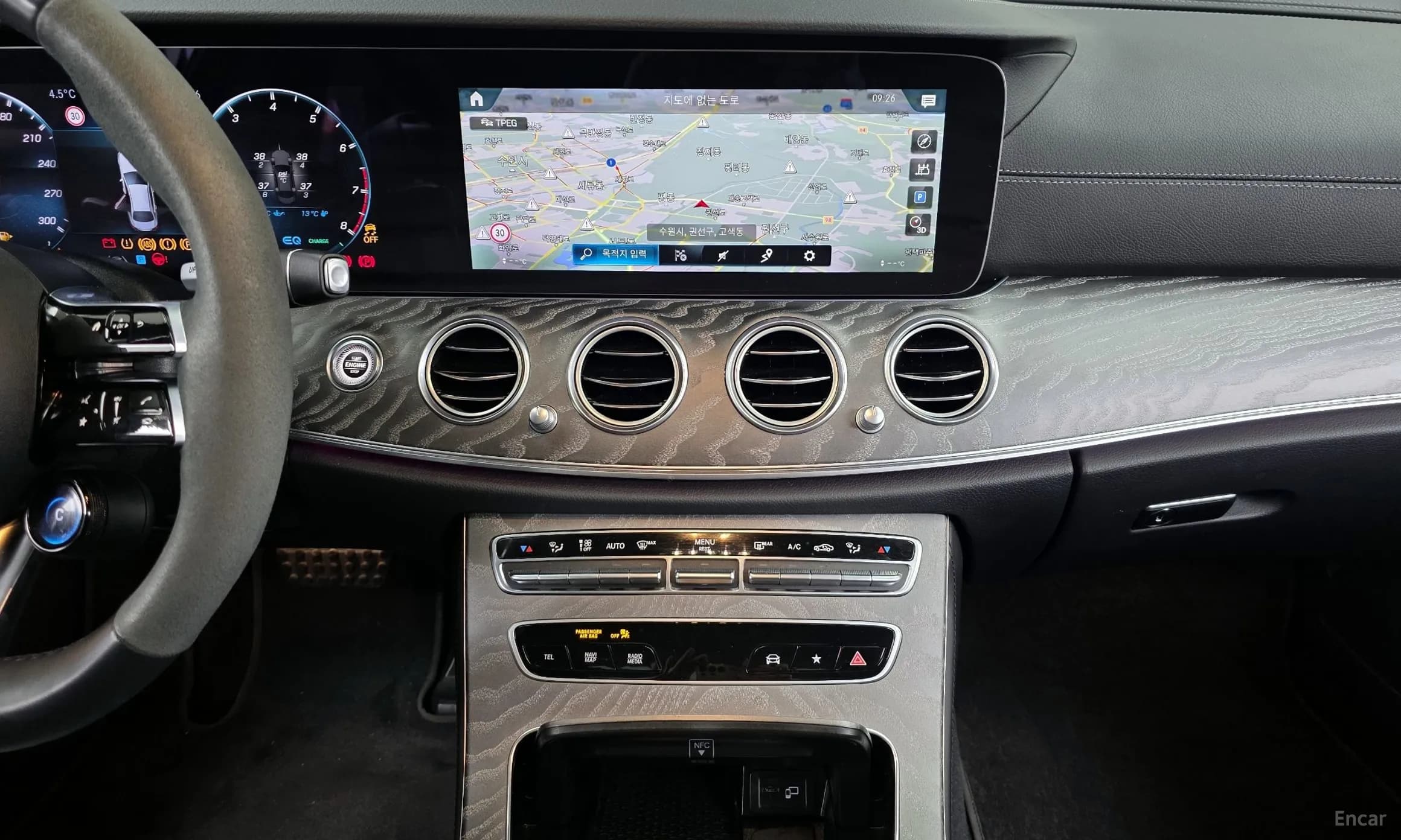 E-Class W213