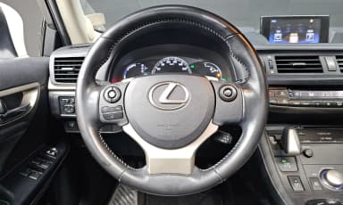 CT200h