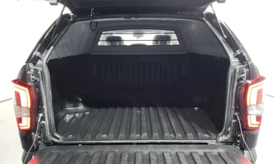 Rexton Sports Khan