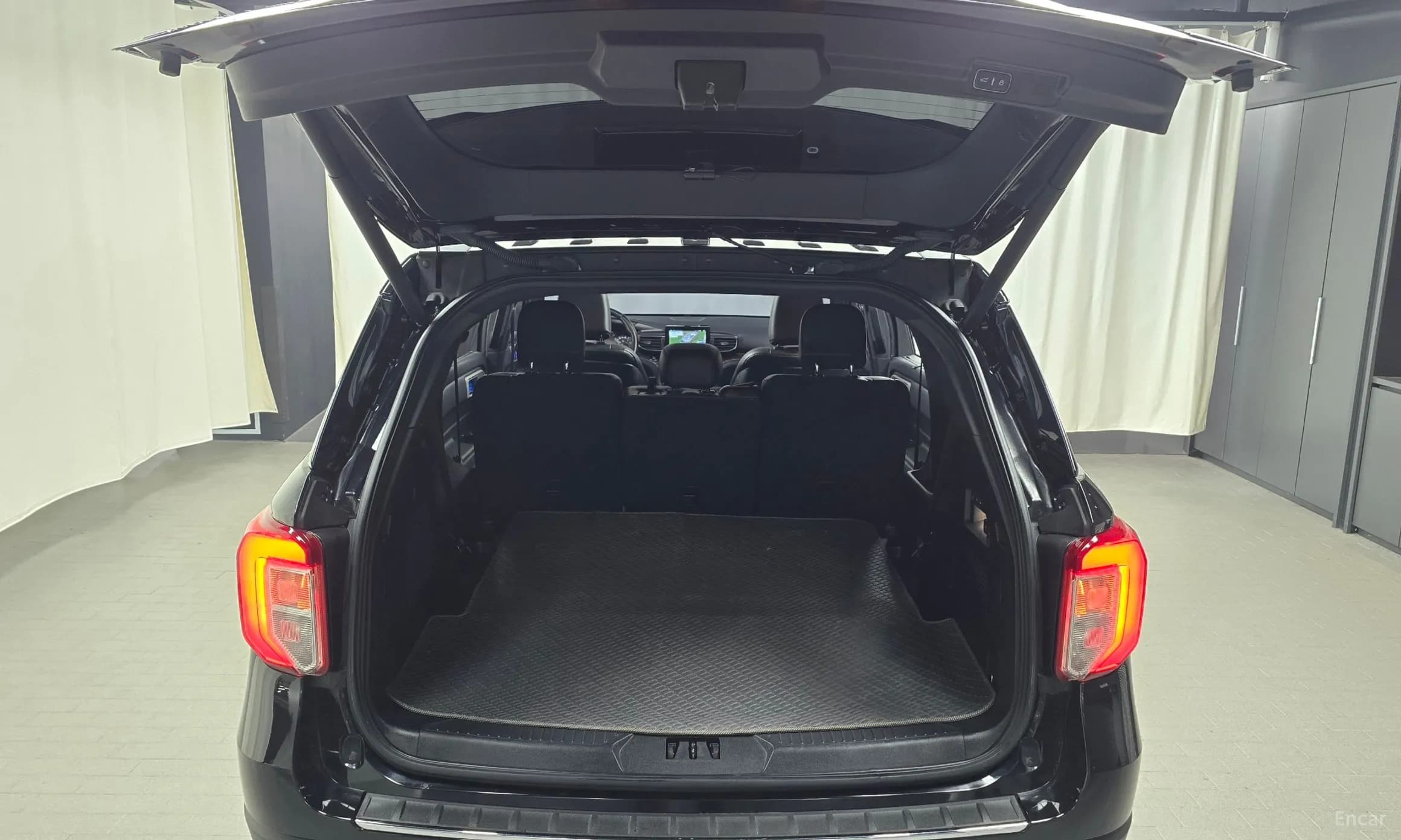 Explorer 6th Generation