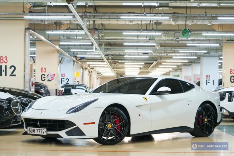 F12 Berlinetta