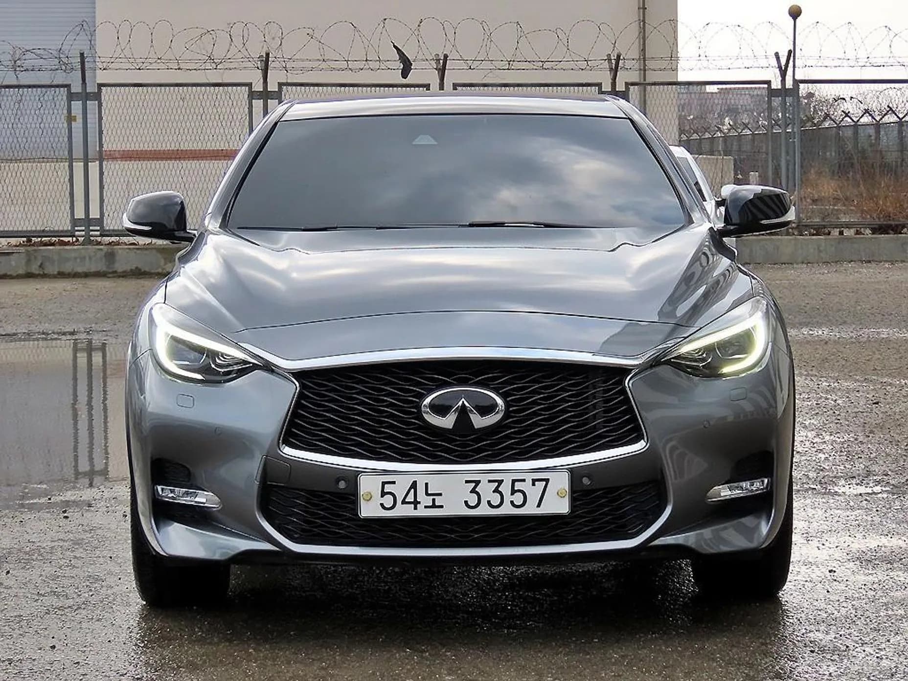 Q30
