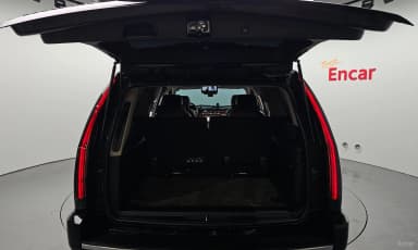 Server Van