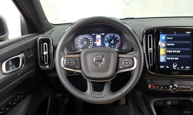 XC40